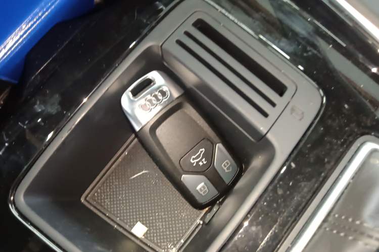 Used Audi A4L 2024 40 TFSI Luxury Dynamic Edition
