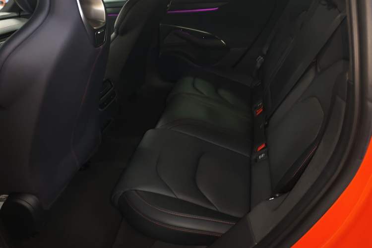 Used  SU7 2024 Four-Wheel Drive Ultra-Long Range Advanced Intelligent Driving Max Edition