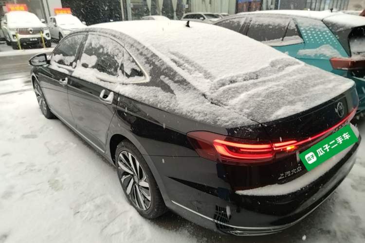 Used Volkswagen Passat 2024 380TSI Dragon Glory Edition
