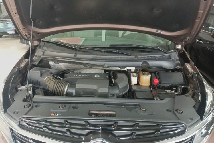 Used Buick GL8 2021 Land Cruiser Executive Class 652T Comfort Model
