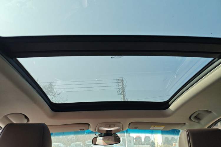 Used Buick GL6 2019 18T 6-Seater Connected Luxury Version China VI Standard
