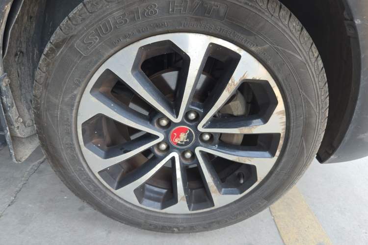 Used FORTHING Joyear X5 2013 1.8T Manual Luxury Model
