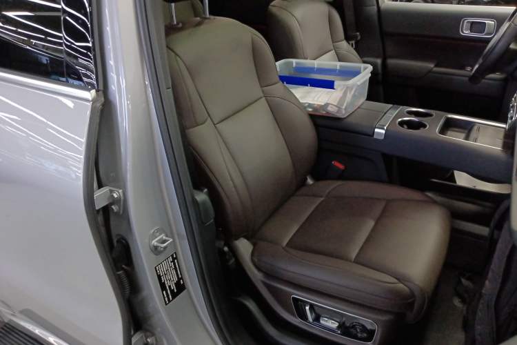 Used Li Auto L8 2023 Pro Model