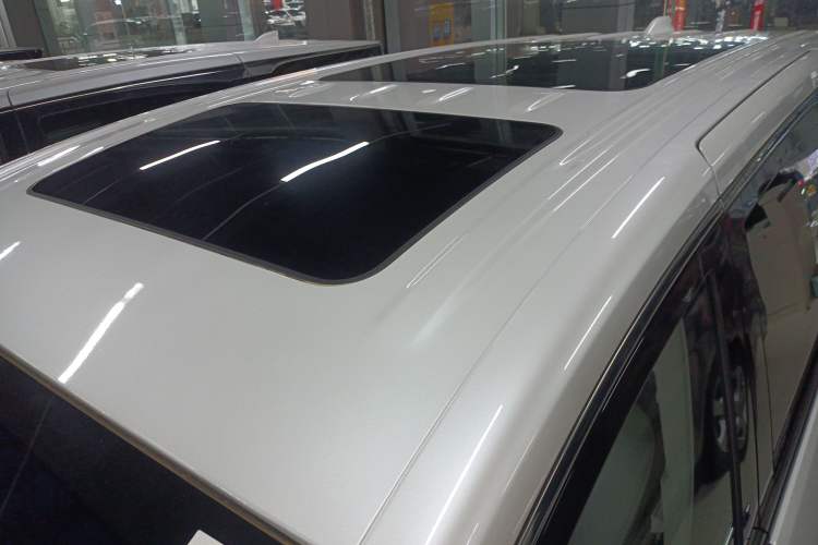 Used Buick GL8 New Energy 2024 Lu Zun Luxury Edition 6-Seater
