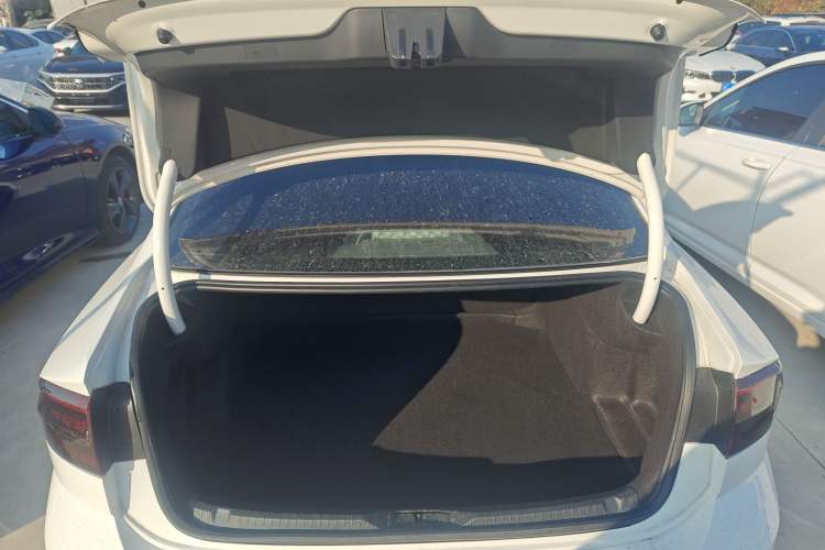 Used Volkswagen Lamando 2019 280TSI DSG Comfort Edition China VI standard
