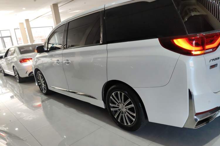 Used GAC Trumpchi M8 2021 Lingxiu Series 390T Deluxe Edition
