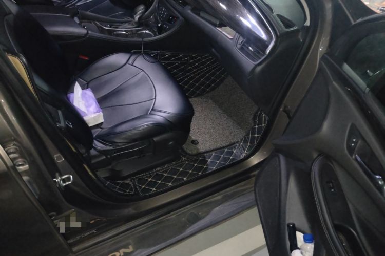 Used Buick Envision 2018 20T Two-Wheel-Drive Elite Model
