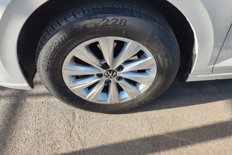 Used Volkswagen Lavida 2023 New Rui 1.5L Automatic New Yi Edition