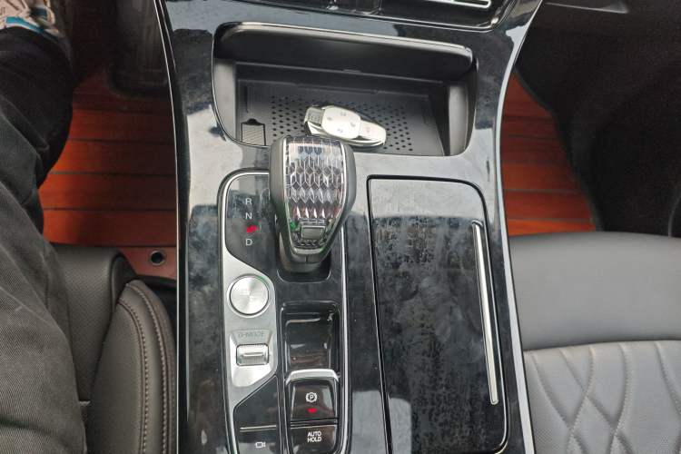 Used GAC Trumpchi M8 2024 Master Series Super Hybrid Edition
