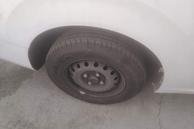 Used Wuling Hongguang New Energy 2024 All-Electric Model 300KM Standard Version
