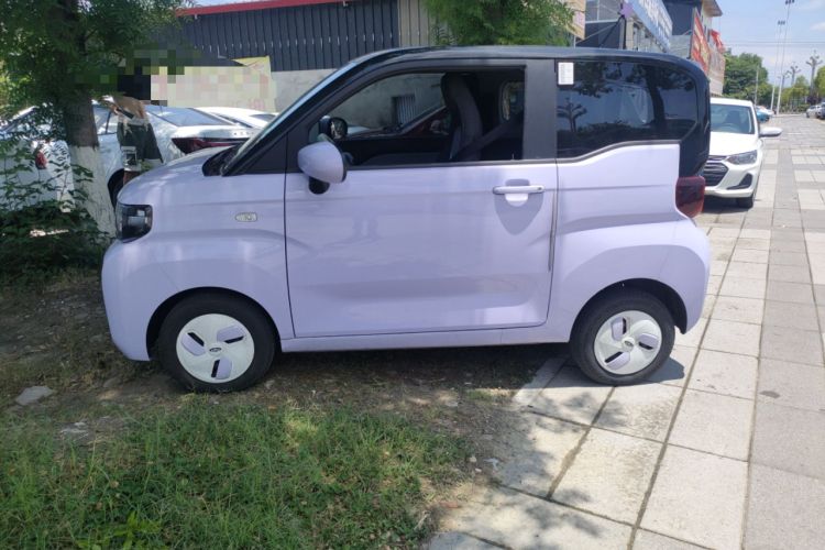 Used Chery QQ Ice Cream 2022 120km Conical Shape Lithium Iron Phosphate
