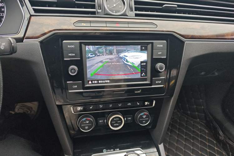 Used Volkswagen Magotan 2018 330TSI DSG Luxury Model
