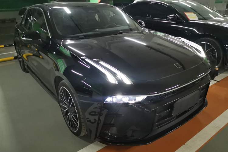 Used Lynk & Co 03 2025 2.0TD DCT Champion Edition Pro
