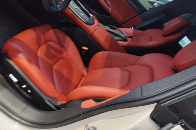 Used  SU7 2024 Rear-Drive Ultra-Long Range Advanced Pro-Level Intelligent Driving Version
