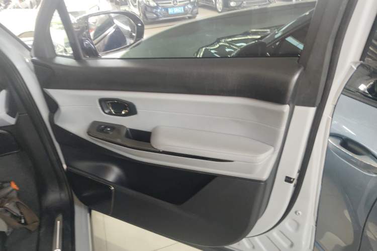 Used Nio ES8 2020 415 km Range 6-Seater Version
