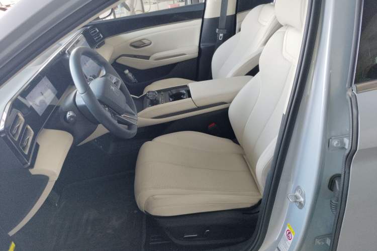 Used BYD Qin L 2024 DM-i 120KM Leading Model
