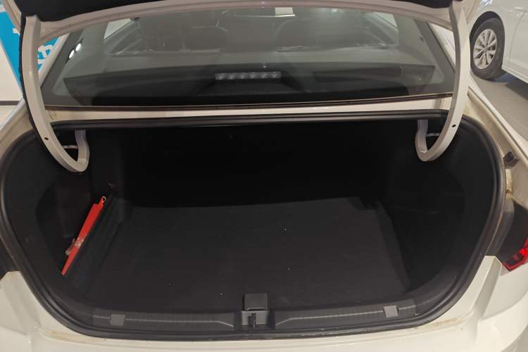 Used Volkswagen Bora 2024 300TSI DSG Prestige Edition
