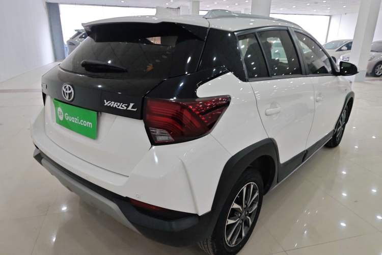Used Toyota YARiS L 2021 X-Trail 1.5L CVT Luxury Edition
