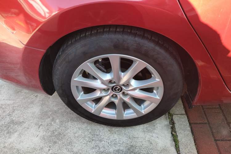 Used Mazda Atenza 2018 2.0L Blue Sky Luxury Edition China V Standard
