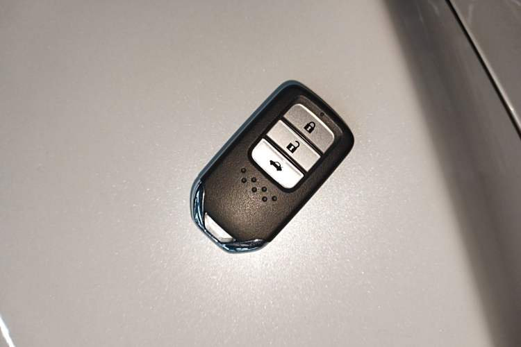 Used Honda Spirior 2017 2.0L Comfort Edition
