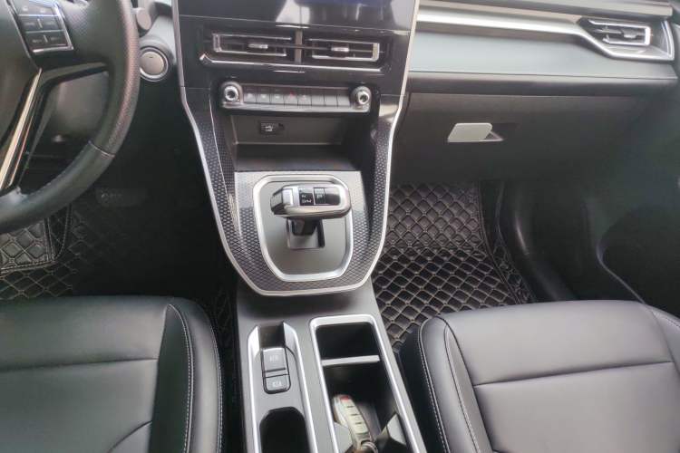 Used Haval M6 2021 PLUS 1.5T DCT Luxury Smart Connectivity Model