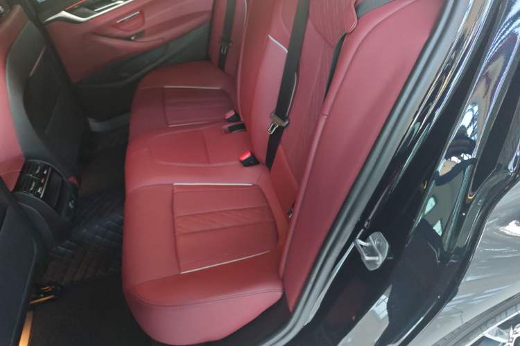 Used BMW 5 Series 2022 Restyled 525Li M Sport Package
