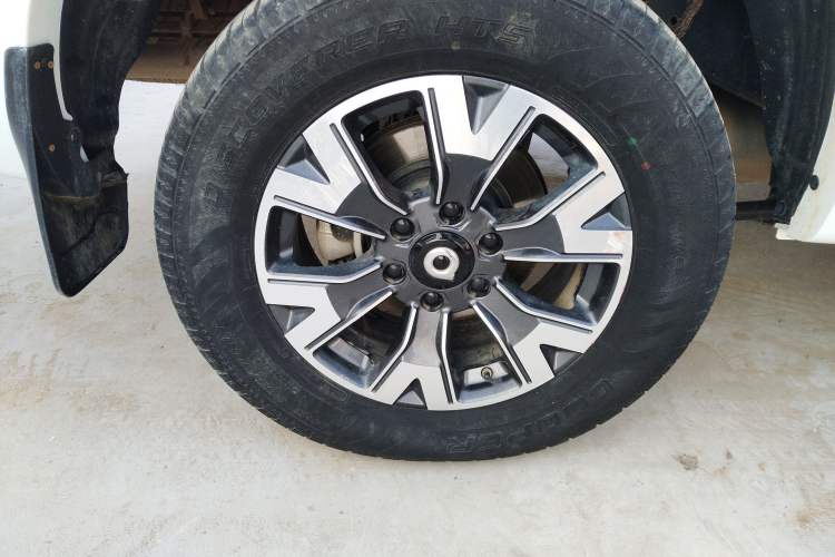 Used Great Wall Poer 2021 2.0T Global Version Automatic Diesel 4x4 Comfort Trim Standard Box GW4D20M
