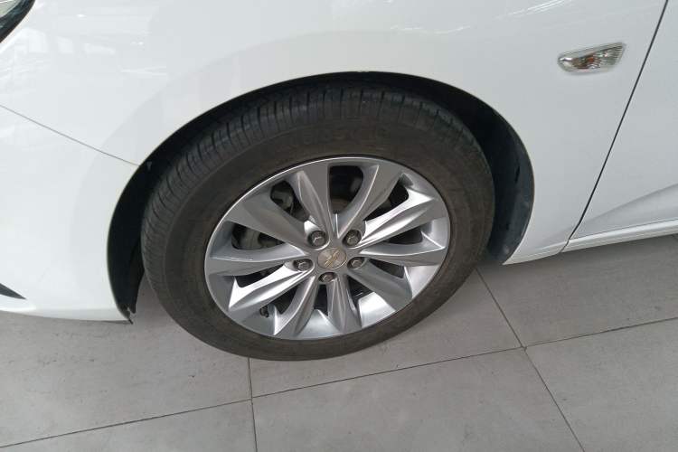 Used Chevrolet Monza 2022 320 Automatic Enjoyment Sunroof Version