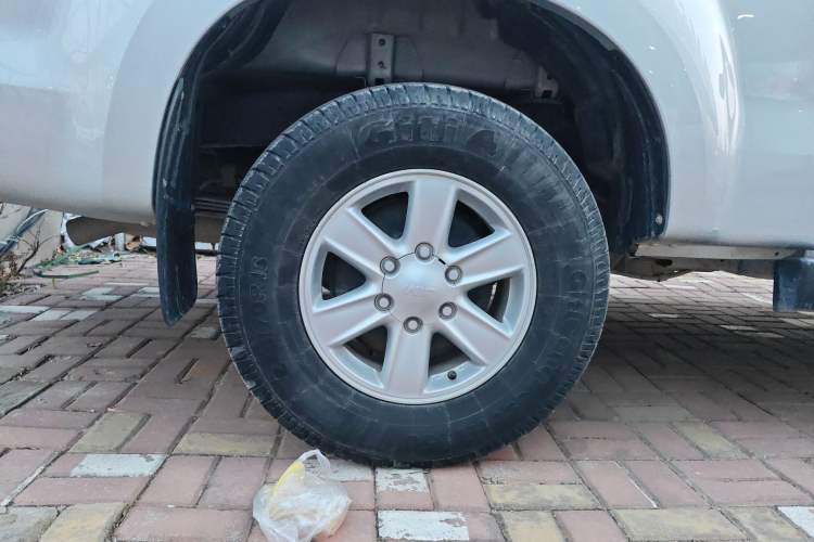 Used Isuzu JLM 2020 2.8T Classic Two-Wheel Drive Diesel Euro VI Comfort Plus Extended Version JE493ZLQ6E
