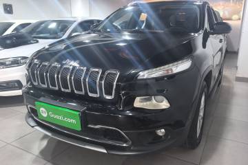 Used Jeep Cherokee 2016 2.4L Professional Smart Version