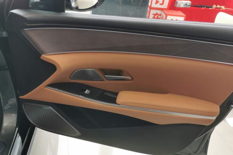 Used BYD Han L 2025 DM-p Four-Wheel-Drive LiDAR Flagship Model
