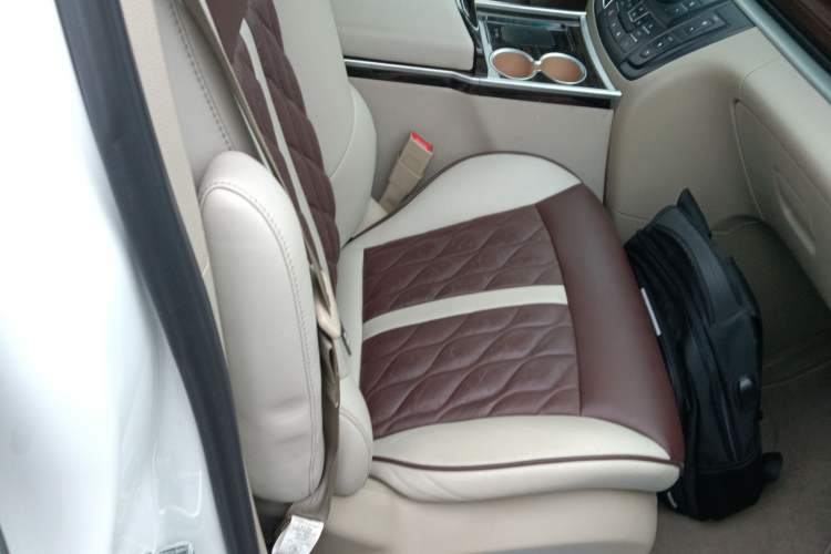 Used Buick GL8 2018 28T Comfort Model China VI Standard
