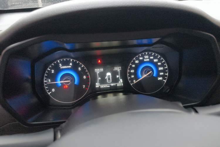 Used Dongfeng Fengon 580 2016 1.5T Manual Luxury Version