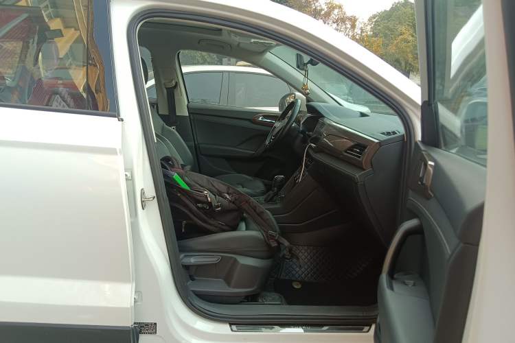 Used Volkswagen Tharu 2021 280TSI Two-Wheel Drive Comfort Edition