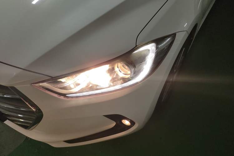 Used Hyundai Elantra 2016 1.4T Dual-Clutch Xuan Dong · Dynamic Version