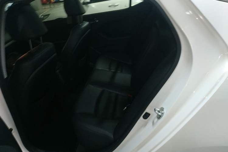 Used Kia K5 2014 2.0L Automatic LUXURY
