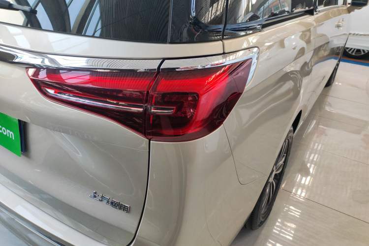 Used Buick GL8 2023 ES Lu Zun Comfort Model
