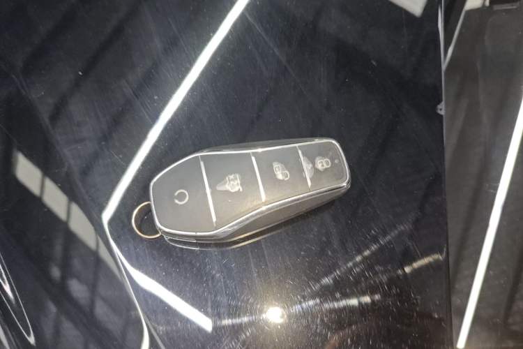 Used BYD Han 2023 DM-i Champion Edition 121KM Prestige Model
