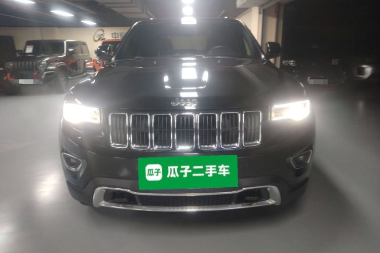 Used  Grand Cherokee 2014 3.6L Elite Navigation Edition