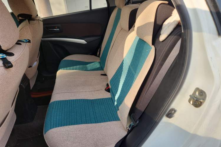 Used Suzuki Vitara S-Cross 2017 1.6L CVT Two-Wheel Drive Urban Fashion Model