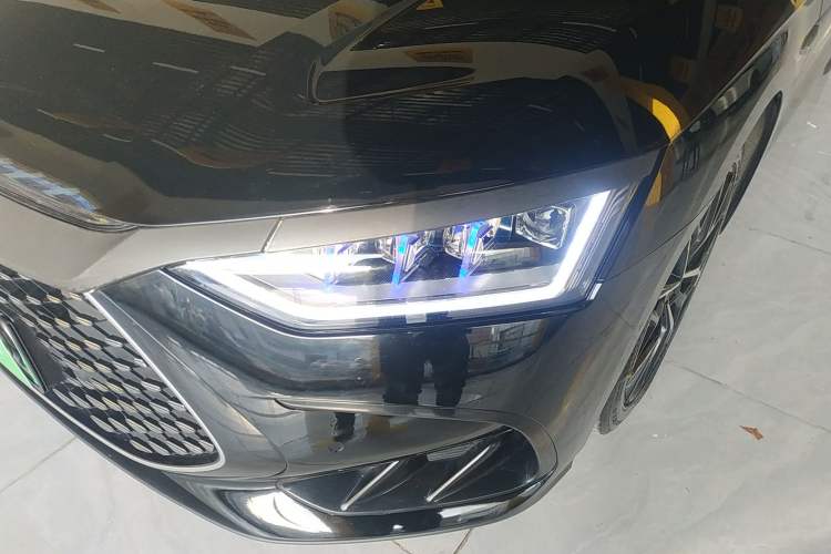 Used BYD Han 2022 DM-p 202km Four-Wheel Drive Flagship Model
