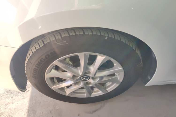 Used Mazda Mazda 3 Axela 2017 Sedan 1.5L Automatic Luxury Model Emission Standard China V
