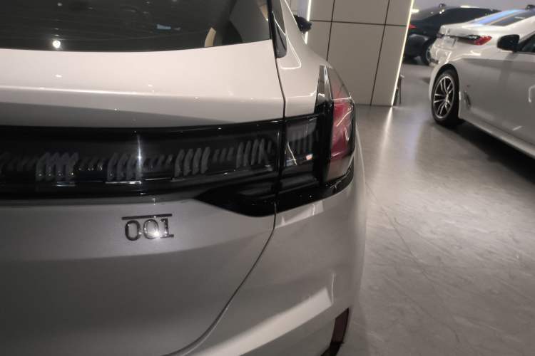 Used Zeekr 001 2023 WE Edition 86 kWh