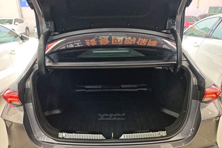 Used GAC Trumpchi EMPOW 2021 270T DCT J16 Version
