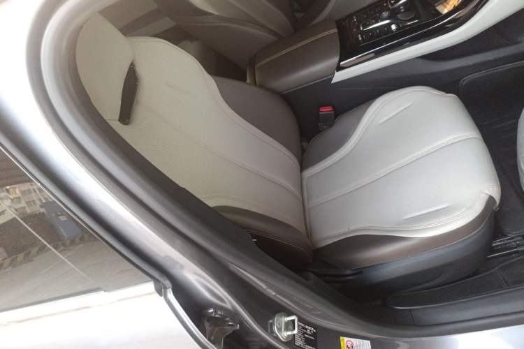 Used BYD Qin PLUS 2023 Champion Edition DM-i 55KM Leading Model
