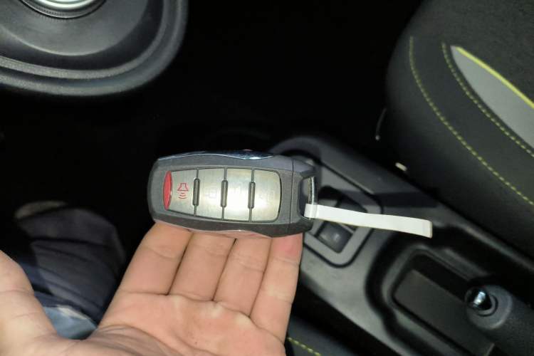 Used ORA Black Cat 2022 351 km Standard Version Ternary Lithium
