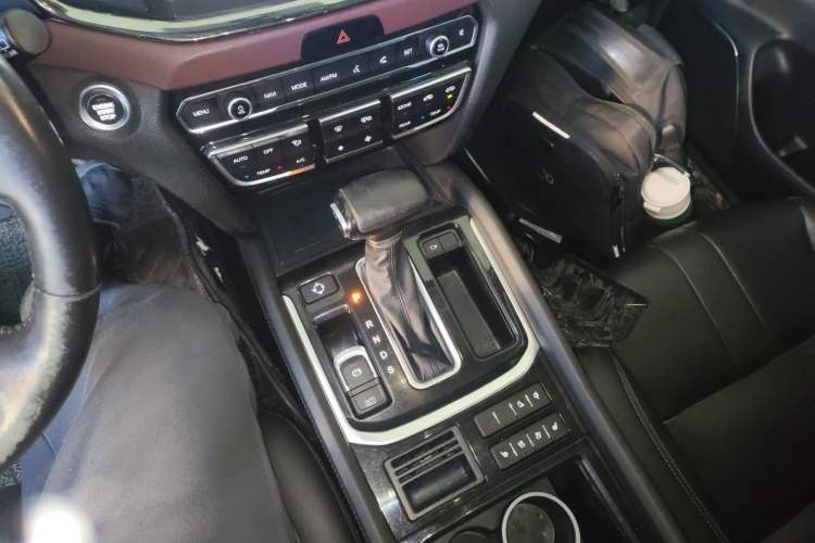 Used GAC Trumpchi GS8 2019 390T Two-Wheel Drive Luxury Smart Connectivity Version (7 Seats)
