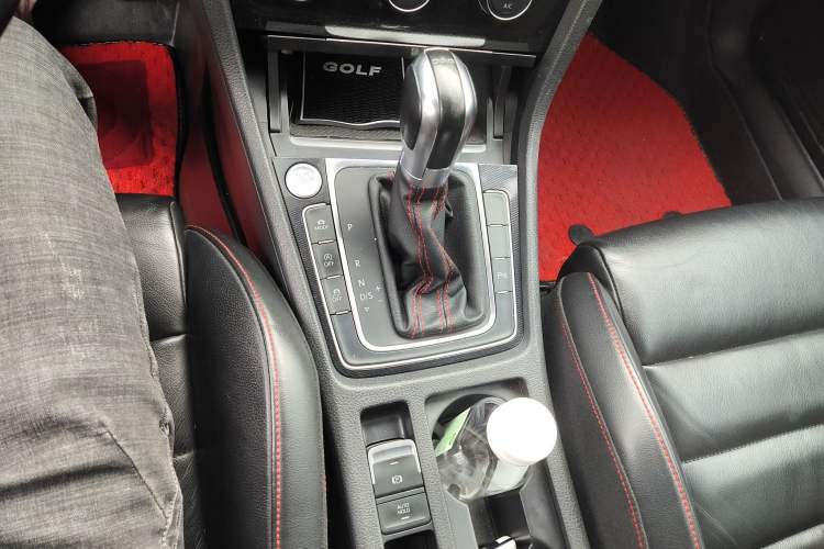 Used Volkswagen Golf GTI 2016 2.0 TSI GTI
