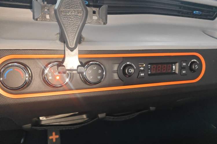 Used Wuling Hongguang MINIEV 2022 Easy Version Lithium Iron Phosphate