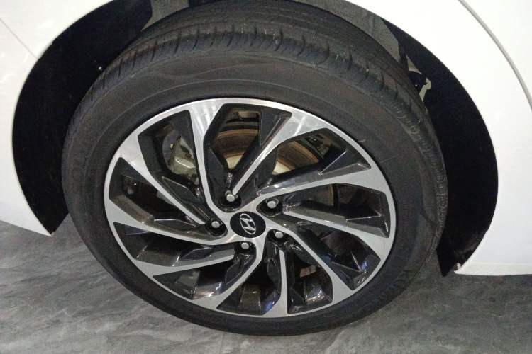 Used Hyundai Elantra 2020 1.5L CVT Smart & Stylish – Elite Version
